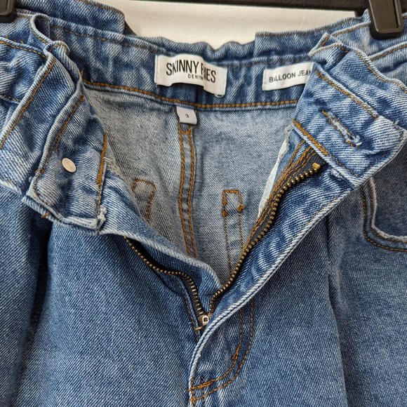 Skinny Fries Medium Wash Balloon Jeans Size 3 - Picture 8 of 14